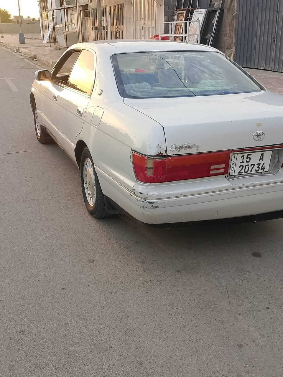 سلام عليكم بطه فصل للبيع موديل 1993 رقم انبار مشروع وطني باسمي@ تحويل ثاني يوم مكفوله من الكص ونقل الجثه والعيب الشرعي محرك وكير ثنين ونص بلكارتون شاصي مكفول حداديه جديده طخم تاير ويلكب اصلي تبريد ثلج كهربائيات كله شغاله العنوان واسط السعر 58 بيه مجال قليل هذه رقم الموبايل ***********

