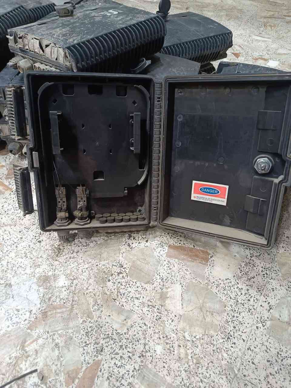 100كابينه 8*1
السعر 6500
بغداد  ***********
