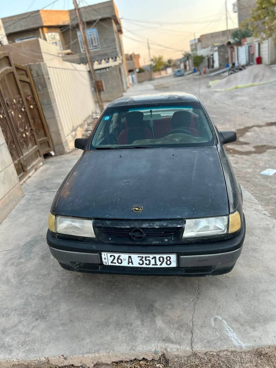 ‏سلام عليكم ‏ اوبل ڤكتره موديل 91 كير ومكينه بشرط صبغ بعده عل ابلاد تحويل مباشر بسمي السنويه ال28 الهزه بعده ما ساقطه العنوان سامراء : السعر 34وبيها مجال قليل !￼￼

‭***********‬
