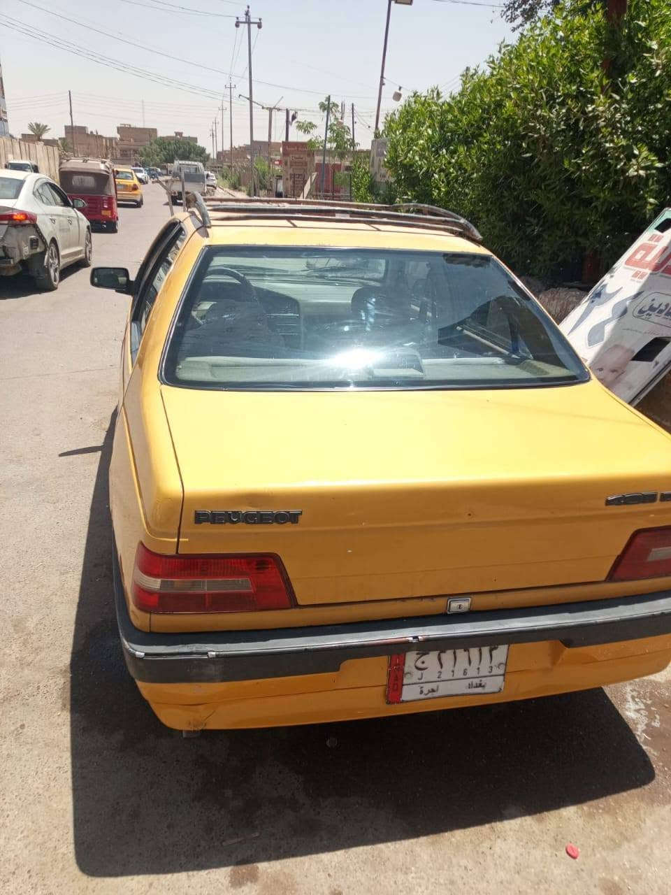السلام عليكم
 للبيع او مراوس 
بيجو جيئل اكس موديل ٢٠١٠ للبيع 
سياره حلوه ونضيفه نصبتها حلو مكينه تبخير  كير خير من الله تبريد ويه لسويج حداديه نص عمر تايرات نص عمر  
مكان بغداد جسر دياله 
***********
