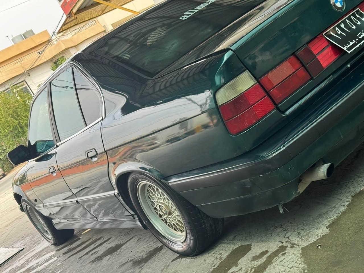 Bmw 1994  520 گێڕعادی  بێدەعم بێلێ دران تەبرید ساردوو گەرم گێڕوو مەکینەبەشەرت ڕەنگی سەوزی تێر ماشەڵا زۆرجوان ماوەتەوە سەنەوی جنوب گیر مەکینە ئەکسل تەبرید کارەبایی هەموو گیانی بەشەرت 
***********
نرخی ٢٨ گەلاو مەجال شوین سلیمانی السليمانية, العراق
