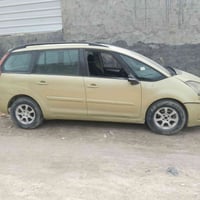 سيارة ستروين استيشن  للبيع موديل ٢٠٠٦ سيارة ٧راكب رقم اربيل صاحبهة ب ا...