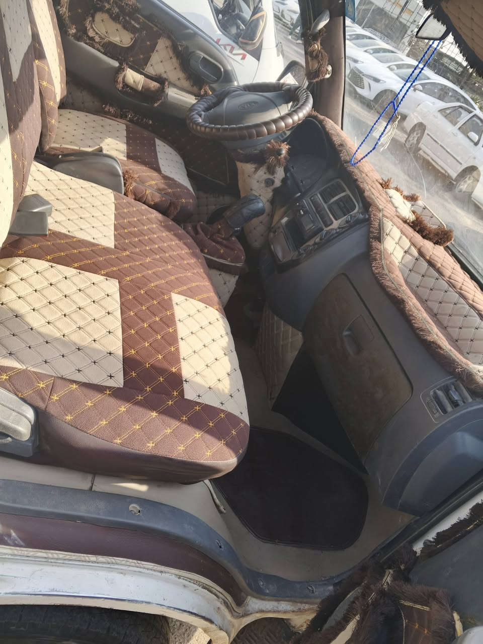 السلام عليكم 
كيا حمل 2700
الموديل 2009
سياره نظيفه حيلل
السعر 110 وبيها مجال
اللتواصل ***********حجي حامد
العنوان الموصل تلعفر
