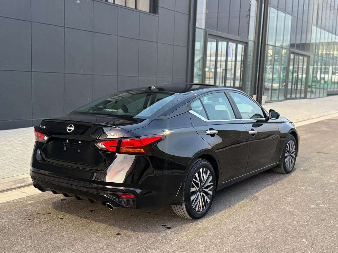 Altima Sv plus 2024
فول مواصفات 
ماشيه 17 الف 
الضرر صندوق مبدل  ببلادي بدون صبغ + جاملغ مصلح بارد 
بدون  ايرباك 
صور الحادث بلمنشور 
بدون رقم  تترقم شمالي  
عنوان سليمانيه 
***********
