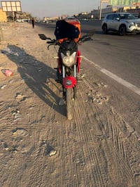 دراجة RK محرك 200cc ماشية 36 الف  دراجه خير من الله ما ناقصها شي رقم ا...