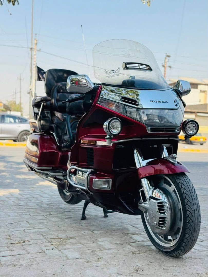 سلام عليكم كولدن موديل ١٩٩٤ رقم بغداد بسمي
بجم محدث ٢٠٠٠ داينمو رياضي 
دراجه كفاله جك بك مكينه كفاله 
نقص برغي مابيهة
مكان دوره شارع ٦٠    ***********
سعر 36 وبيهة مجال بسيط الموشراي لا يتعبني
