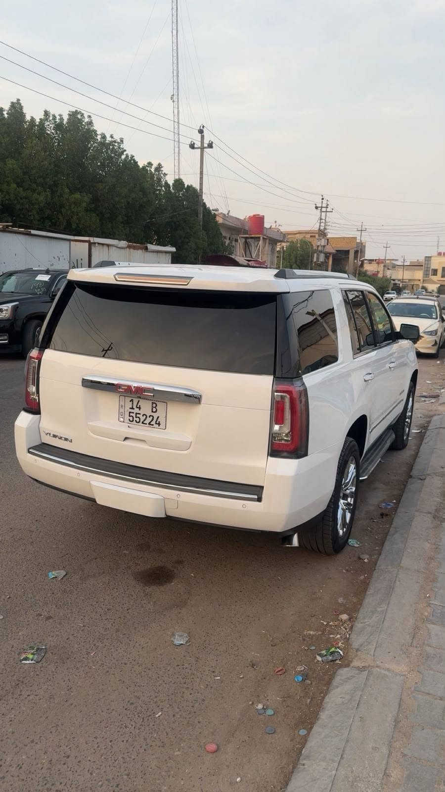 يوگن • ٢٠١٥ • كتاب ضباط