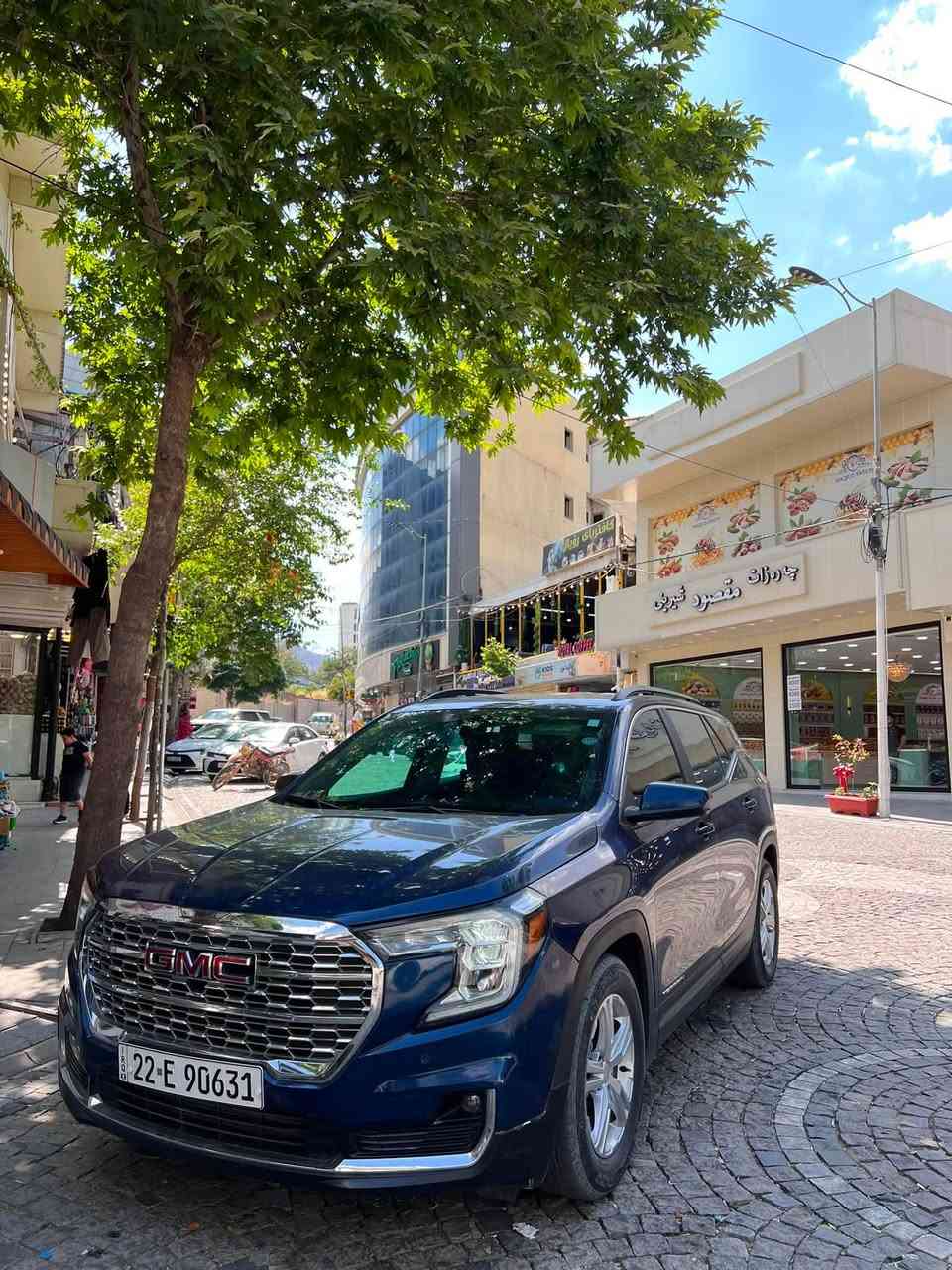 GMC تيران موديل (2022 )لون ازرق
رقم اربيل شرط التحويل
المحرك (4 سلندر ) (1500) تيربو T
الضرر :- السياره تبديل بنيد + الصندوق صبغ
السياره ماشية :- 63الف كيلو  / الفئه :- SLE
(مواصفاتها) 
- توويل 
-   شاشة
- بصمه 4 ابواب + بصمه تشغيل عن بعد(REMOTE START) 
- هاند بريك بصمه + اوتو ستوب( AUTO STOP)+ اوتو ستارت(AUTO START ) 
- كامره خلفيه دواره 360 
- رادار امامي ( تحديد مسار) 
- حساسات امامية
- اكثر من نظام قياده 
- كشنات هيتر  +  تحكم استيرن  
- نظام مانع الانزلاق + نظام مانع الانحدار 
- تبريد قطعتين 
- جنطه بصمه كهربائية 
 السياره نظيفه وكلش حلوى
مكان السيارة كركوك
السعر ( 155) ويرهم مراوس 
للأستفسار أكثر تواصل خاص او على الرقم
***********
