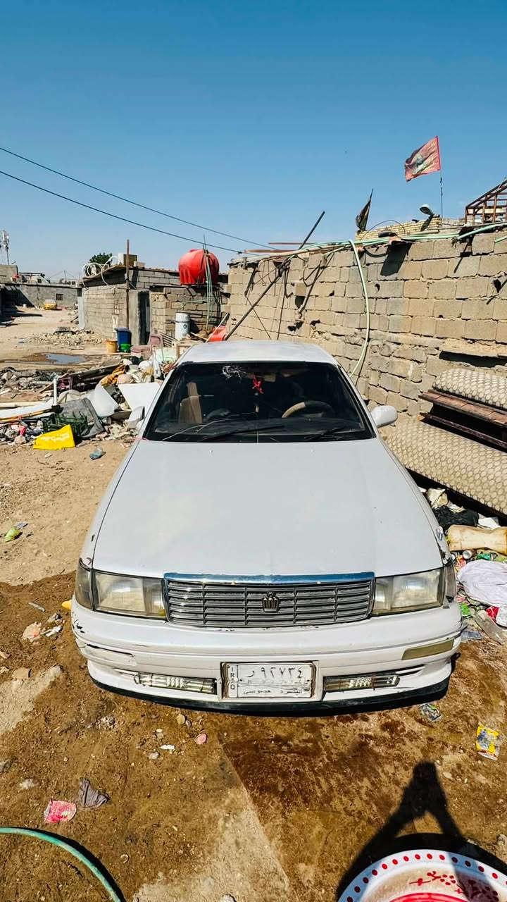البيع بطه منفصل لون لولوي موديل2000رقم البصره سنويه ل27 تحويل مباشر سياره بسمي  مكفوله من قص ونقل جثه وضربه  السعر 40وبيها مجال قليل مكاني البصره الموفقيه ***********
