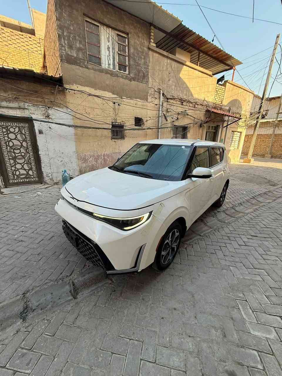 كيا صول 2024 دخول جديد منفيس بسمي
بدون رقم على وضعها 
مواصفات شاشه رادارات تدفئه كشنات وستيرن 
ويلكب اشاير بلمري 
شاشه الكتروني شحن لاسلكي 
باقي المواصفات 
محرك 2000دوش 
السعر 123بيها مجال 
الاتصال ***********
بغداد كراده
