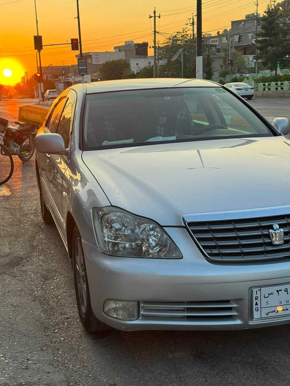 موس 
٢٠٠٧ 
ساج مەلەکی
بچوک بە گەورە
بێ دوکەڵ
بێ بۆیاخ 
کامل مەسرەف ماڵان
تەقە و ڕەقەی نیە

ناونیشان سەید سادق
***********
***********
نرخی ٦٣ گەڵا و مەعامەلەیەکی کەم
کۆمێنت وەک و خۆی جواب ئەدەینەوە 😁
ئەدمین❤️
