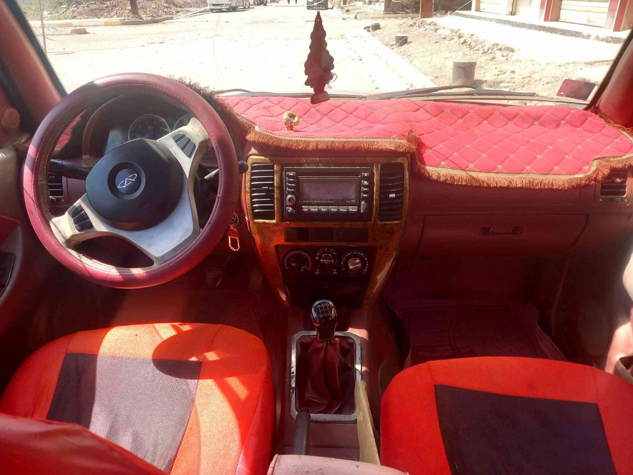 السلام عليكم 
بيكم شيري موديل ٢٠١١ للبيع رقم بغداد انكليزي سنوية لل٣٠ سيارة كاملة و مكفولة كير مكينة  تبريد شغال بيها ضربة صغيرة يم البكلايت جهة السكن شبر اما باقي السيارة كلها مكفولة سيارة اخت الجديدة مكاني ديالى بعقوبة السعر ٦٠ وبيها مجال  

هـ  ***********
