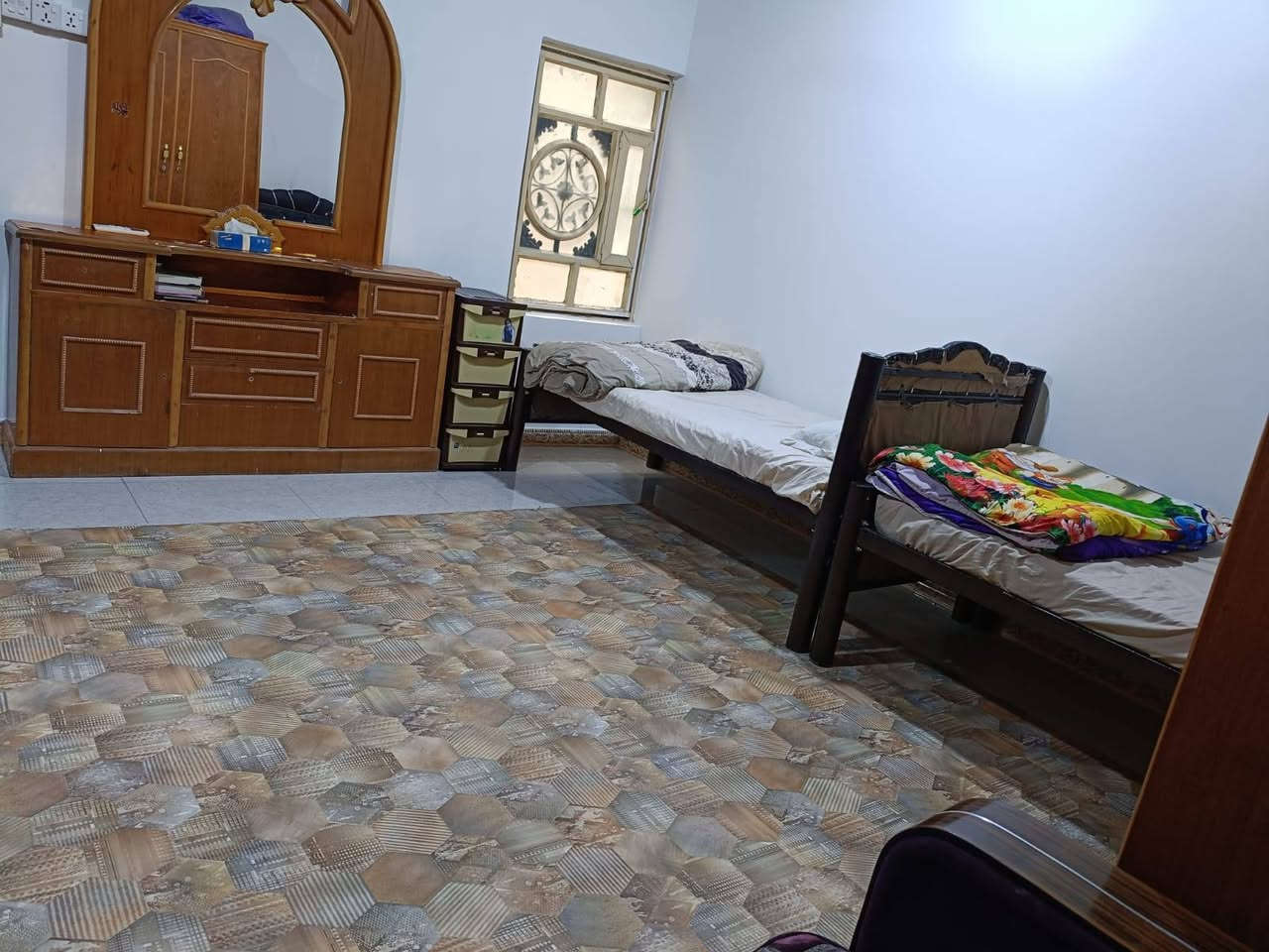 بيت للبيع  100 متر  ركن في ابي الخصيب السبيليات طريق سيد هاشم
طابو عراقي زراعي اصولي قريب السايدين منطقة هادئة
 البيت بيه نقوصات
يتكون من دوانية ومطبخ وغرفة ودرج وصحيات داخلية وخارجية ومنور
سنة البناء 2017 السقف كونكريت مسلح 
رقم التواصل☎️
***********

السعر 46 مليون
