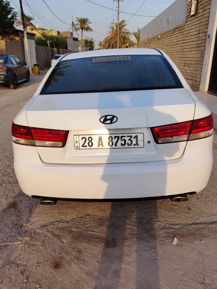 سلام عليكم سياره سوناته خليجي. موديل 2008. نضيفه وحلوه دواخل  جديده.  مصبوغه حزام جماليه. مكينه وكير جديد. سعره. 95 وبيه مجال. الاستفسار . رقم الهاتف.. *********** النجف, العراق

