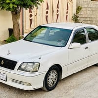 كراون ٢٠٠٣ • فول اوبشن • فتحة سقف