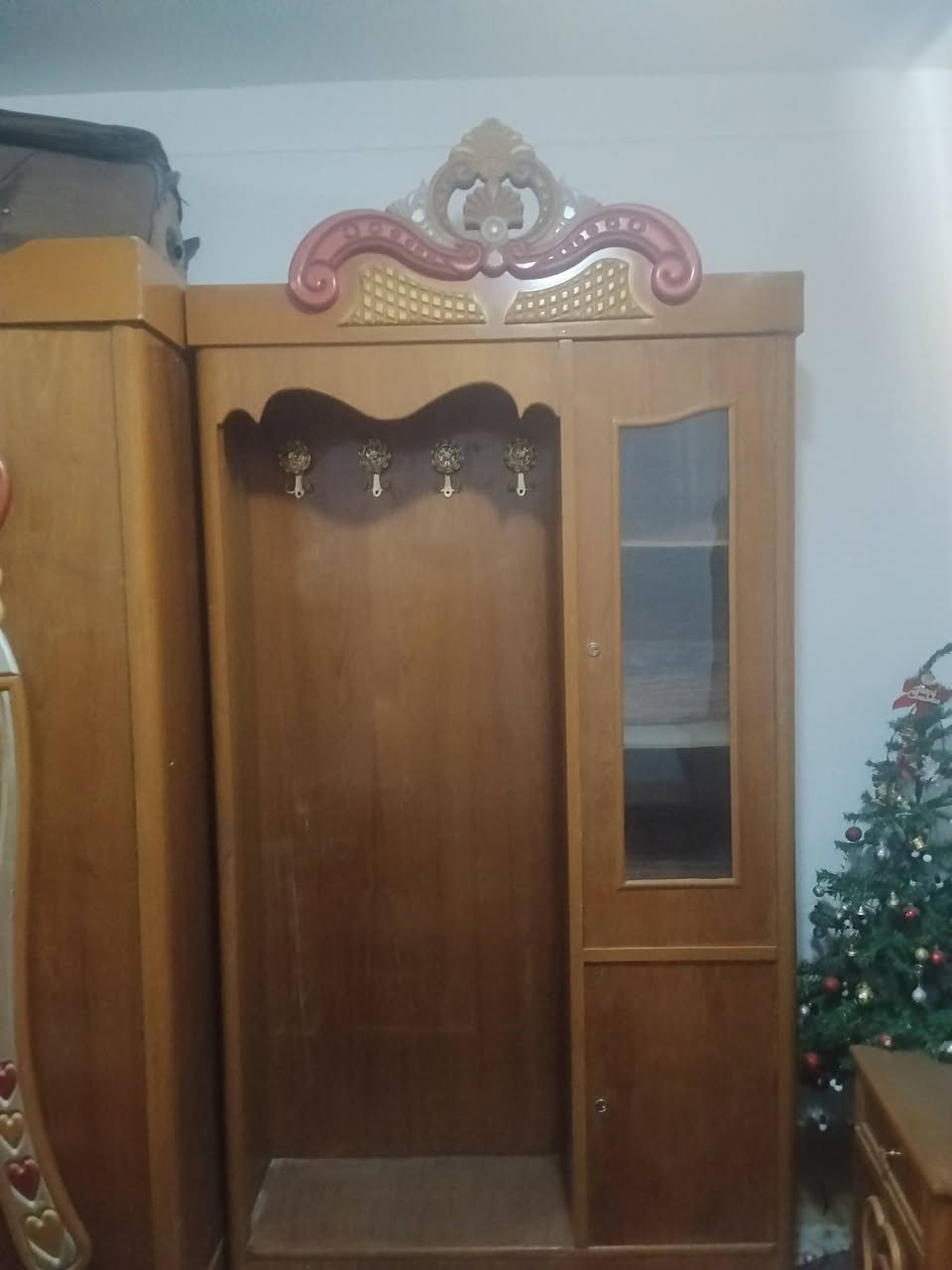 غرفة كامله وجاهزه تزگام نضيفه كلش سعر مناسب مكاني نجف ابوصخير
***********
