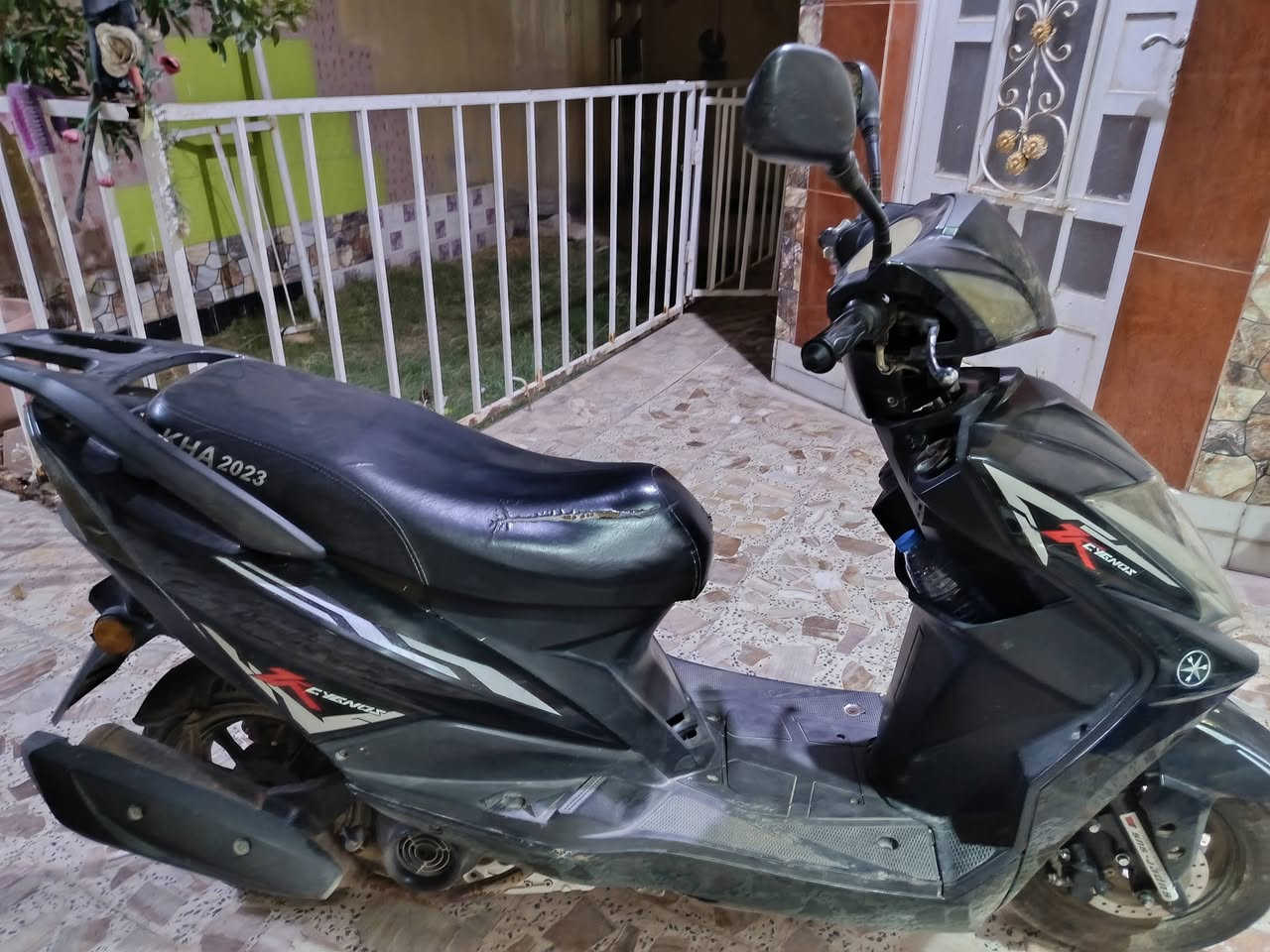 سكنز • صيني • شغاله