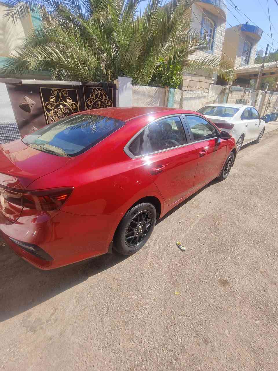 سلام عليكم
كيه سيراتو 20لون احمر مميز رقم اربيل بسم شركه خليجي 
تريد وكاله تريد تحويل لا صبغ ولا بارد مكفوله  تبريد ثثلج سعر 135مكان نجف 
***********
