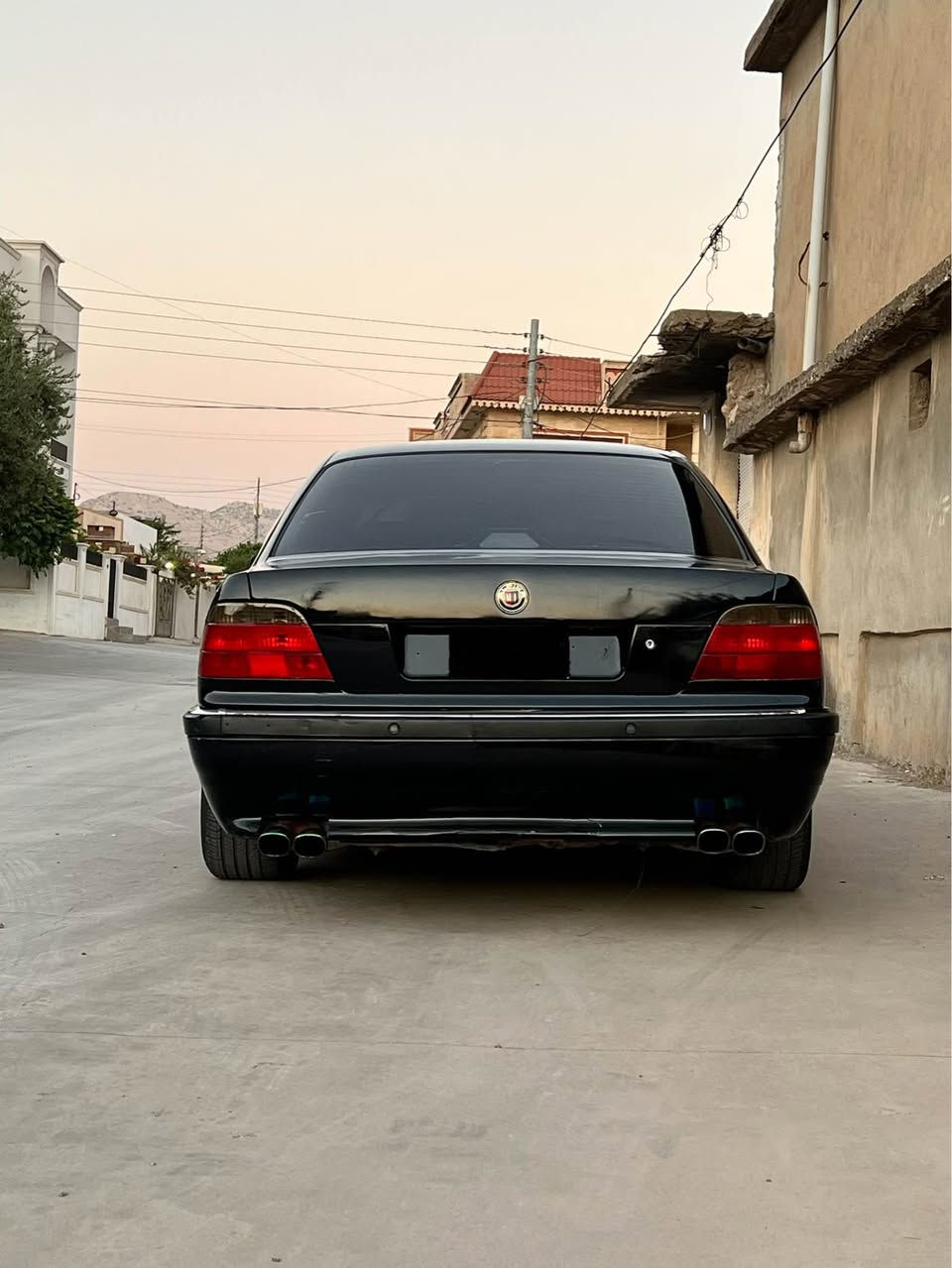 بِسْمِ اللَّهِ الرَّحْمَنِ الرَّحِيمِ
Bmw 740i  v8 model 1996
بێ لێدران
گێر مه‌كینه‌  به‌ شه‌رت 
چوار جام كاره‌با
كوشین كاره‌با
سندوق شه‌فت
عام بۆیاغه‌ بۆ جوانی
كۆدی ئاسایشی هه‌یه‌و زه‌مانه‌تی مه‌ده‌نی ده‌كه‌ین
نرخی ٤٢$
ره‌قه‌م ته‌له‌فۆن *********** كويسينجاك, أربيل
