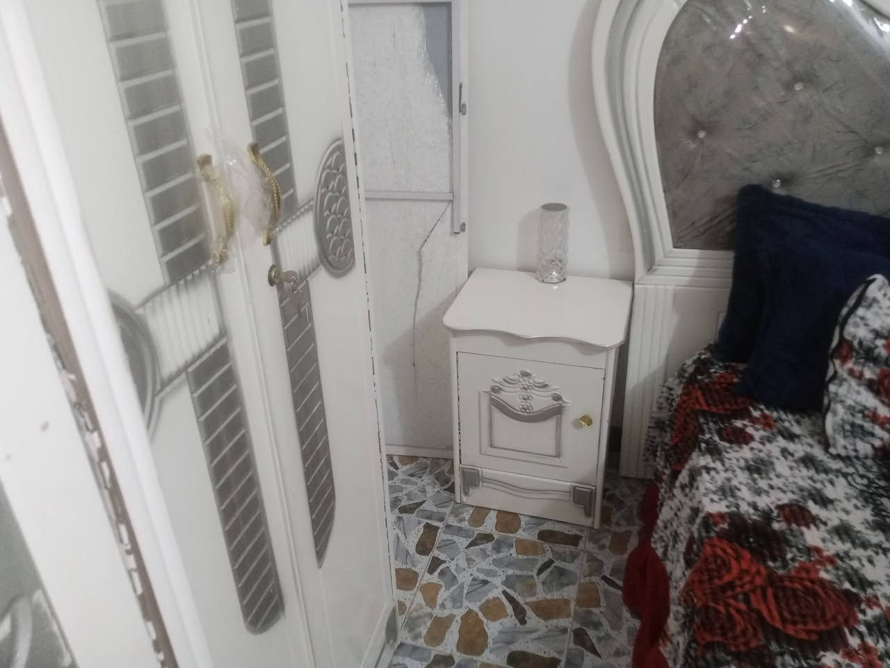 غراض بيت للبيع جديد الاستفسار
***********
