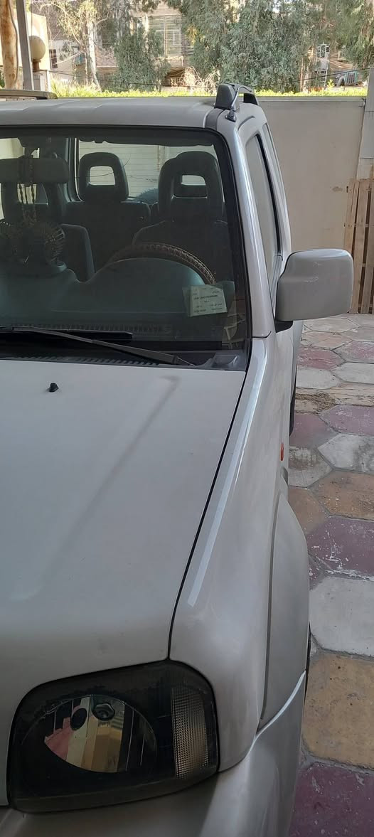 السلام عليكم سازوكي ٢٠١١محرك ١٥٠٠مكفول وكيراتوماتيك مكفول وبدي بي كم طخة ماشيه ١٢٣ السعر٧٢ وبي مجال للطيبين رقم الماني مشروع وطني السيارة باسمي هاتف ***********بغدادالشعب
