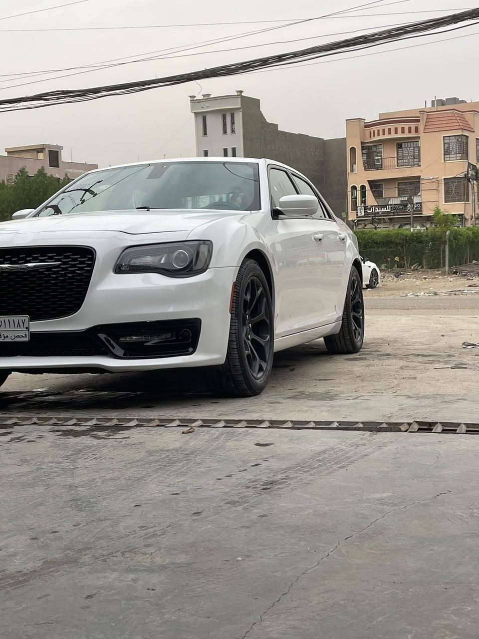 سلام عليكم 

كرايسلر للبيع فقط موديل 2019 S دخول جديد كتاب ظباط تبديل فقط جاملغ امامي سياره جديده  خاليه حتى من الشخط ماشيه 100 كير مكينه صدر بحالة الوكاله ايرباك سستم كامل مرجع شرط مكان بغداد الكاظميه 
الاتصال ***********
غير متواجد على الفيس
