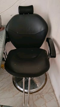 عندي أغراض صالون كامله بسعر مناسببب  07779694816