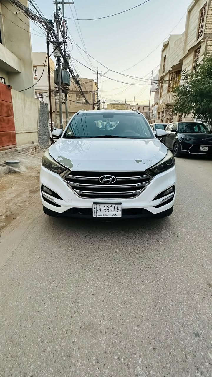 توسان موديل ٢٠١٨
خليجيه مكفوله 

رقم بغداد باسمي 

مواصفات عاديه

مكينه ٢٠٠٠ دوش

مكاني كربلاء 

سعره ١٦٠بيه مجال بسيط 

للاستفسار ***********
