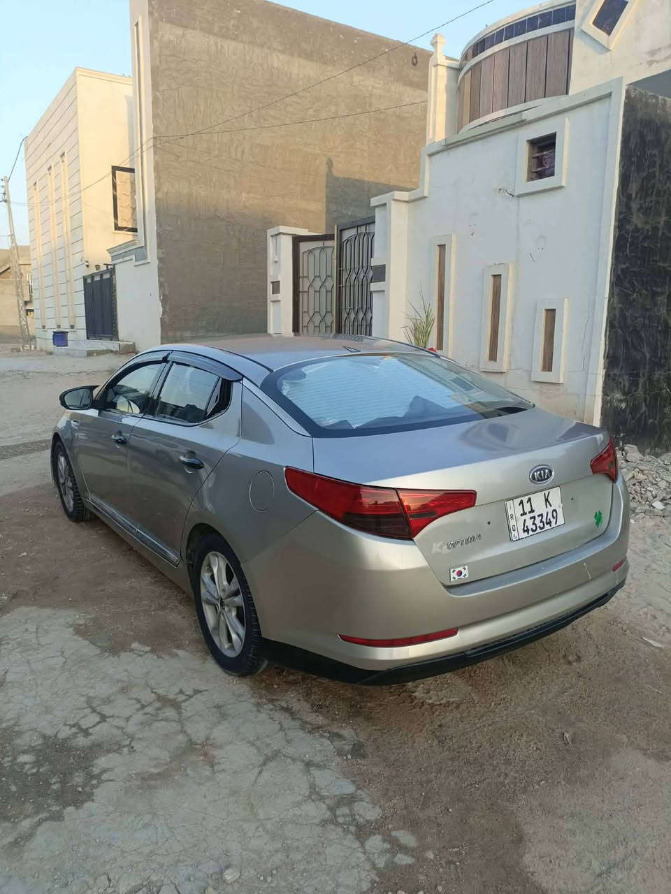 السلام عليكم كيا اوبتما وارد كوري 2011 رقم بغداد تحويل ثاني يوم مكينه 2000دوش لا تبخيرولا تنقيص كير جديد تبريد شغاال ثلج صدر خلفي امامي كله جديد تخم تاير جواها بيها صبغ بدون دواخل  كما موضح بالسونار السعر 90 بيها مجال للشراي *********** مكاني الفلوجه
