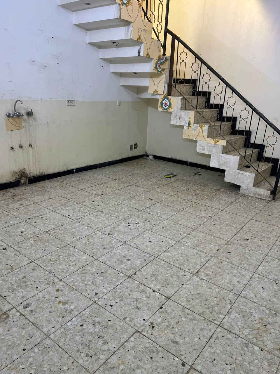 بيت للايجار • زعفرانية • صاحب البيت