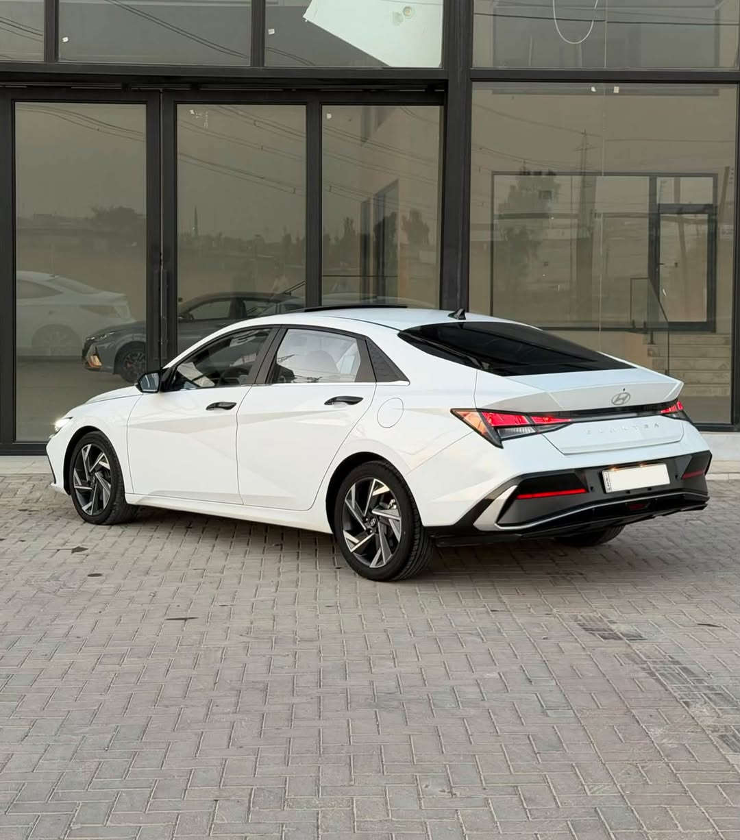 للبيع النترا تجميع الصين سعر مناسب🔥🔥
موديل 2024
رقم دهوك جديد 
ماشيه 52 كم
محرك 1500 cc

المواصفات :-

بصمة
سلايد 
صندوق ذكي
كيج عدادات الكتروني
اوتو هولد
هاند بريك بصمة
حساسات اماميه وخلفية
لد نهاري ولايت زينون
مرايا شفط + اشارة
كروس سرعة
كشنات جلد
تبريد قطعتين
تحكمات ستيرن
ويل كب كروم

السيارة حلوة حيل ونظافة الداخل 100 %
بيها شوية تعديل بارد داير الجاملغ الخلفي من جوا

العنوان :- موصل الجانب الايسر
السعر ١٢٥ فقط 

اتصال ***********
واتساب ***********
