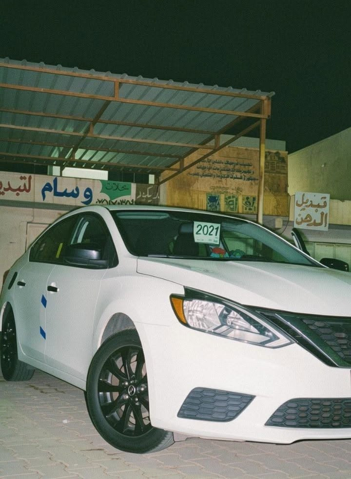 السلام عليكم.
نيسان سنترا وارد امريكي موديل ٢٠١٨ رقم صلاح الدين دولي بأسمي شرط التحويل نظام ايكو محرك وكير شرط حجم المحرك ١٨ سيارة جاهزة كما موضح بالصور السعر ١١٠$ 
ملاحظة: للبيع فقط 
للتواصل الاتصال :***********
