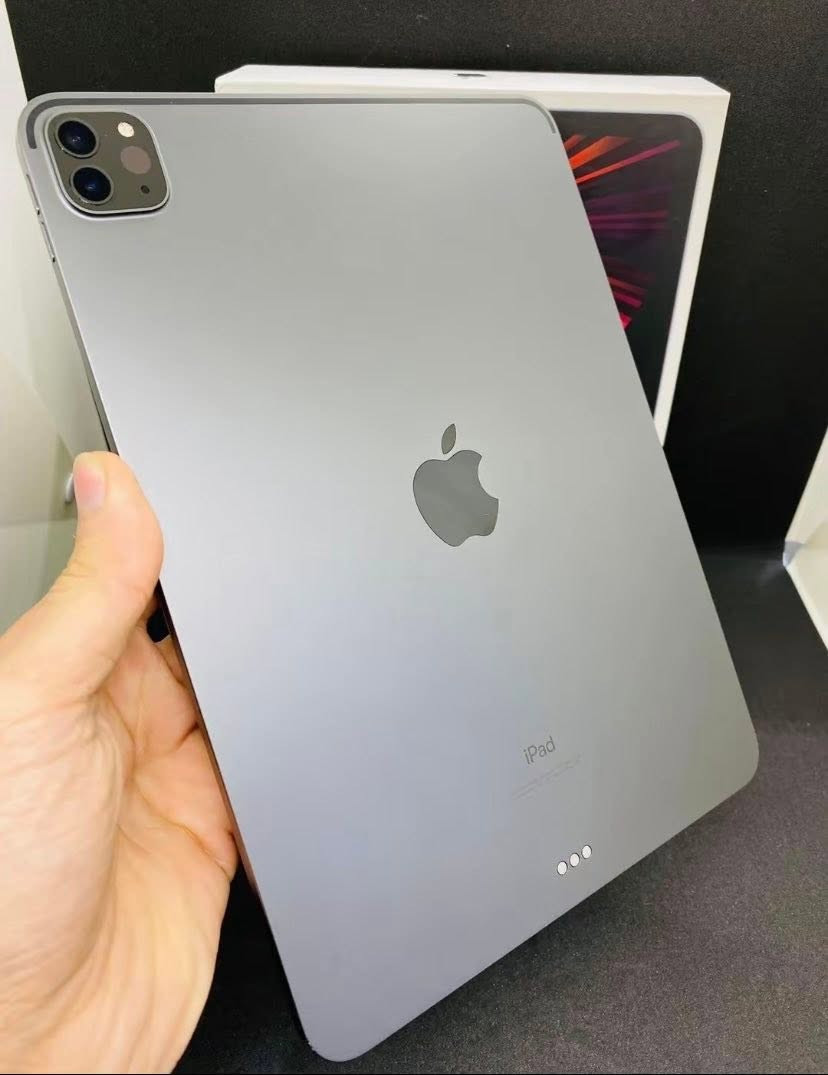 ايباد 11برو m1 مستخدم قليل يحتاج شاشه فقط جيب شاشه وفحص بطاريه 83 الجهاز نضيف جدا ذاكره 128  ضمان ماستر  يحتاج فقط شاشه بدون رمز الجهاز السعر 200 بي مجال ***********
