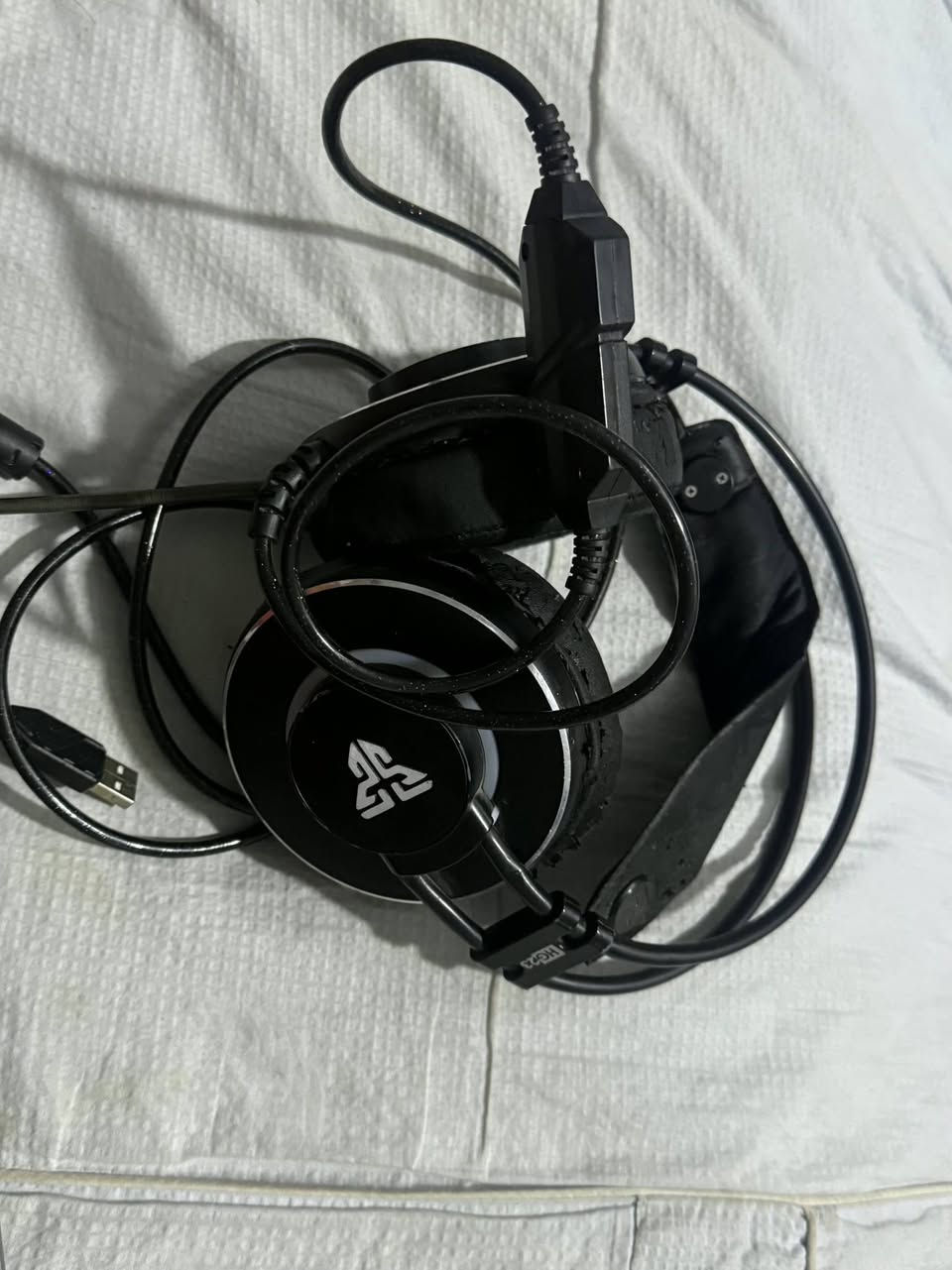 للبيع مستعمل
للبيع 🎧⌨️

🎧 سماعة Fantech HG23

- مستعملة سنة ونص
- تشتغل بشكل طبيعي وبدون أي أعطال
- السعر: 20 ألف

⌨️ كيبورد

- الشركة غير معروفة
- مستعمل سنة وحدة
- نظيف ويشتغل طبيعي
- فقط دكمتين مفقودات
- السعر: 15 ألف

🔥 إذا تاخذهن اثنينهن: 30 ألف فقط

📍 الموقع: الناصرية  

***********
