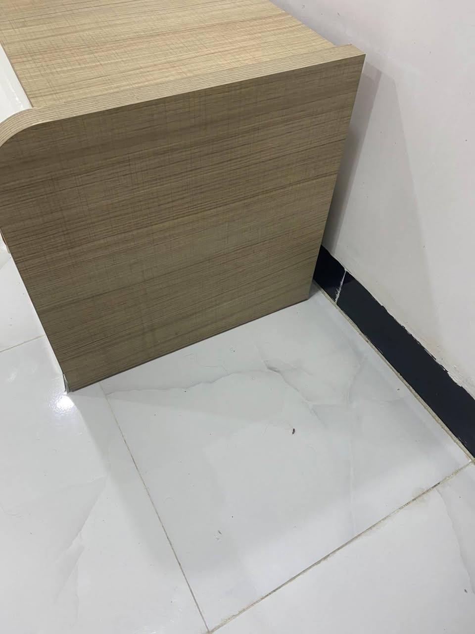 الغرفه بدون ميز تواليت ب ٤٠٠
طبلات ب ١٣٠
مبروه كونفيره ب ٦٠
عنوان جزيره بغداد السياحية كميره اي استفسار ع الواتس اب ***********
