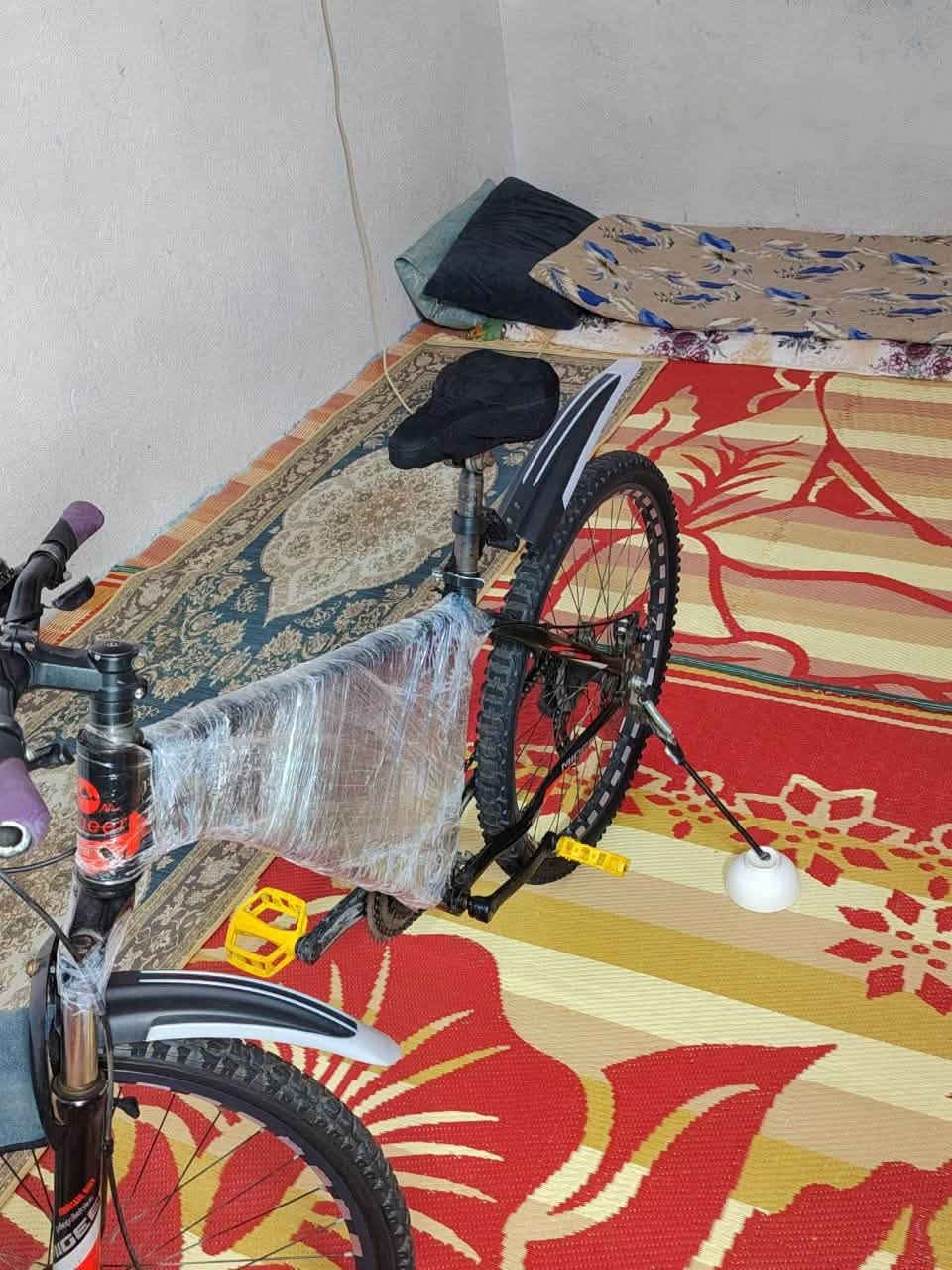 بايسكل جبلي • مقاس ٢٦ • نضيف