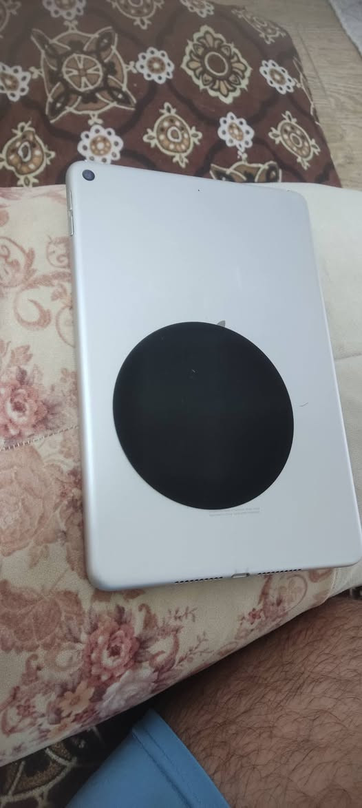 ايباد ميني 5 
$260
***********
مواصفات بالصوره

نص مكتوب في الصور:
- iPad mini 5 Silver 64 GB Battery Details Not Charging 0.9W Current Battery Level 61% Battery Temperature 34.09°C Battery Lifespan 85% Charge Cycles 1761 Battery Health Good 85% Battery Manufacturer DESAY Mfg. Date 04/21/2010 Battery SN F5D01733P9XK93YB8 Design Capacity 5124 mAh Current Capacity 4338 mAh Full Charge Capacity 4030 mAh Current Voltage 3.92 V Boot Voltage 3.92 V Battery Current 0.24 mAh Battery at Warning Level No Battery at Critical Level No Life 85% Cycles 1761 sk 64GB Details e Capacity 27.14 GB No issues found. nformation rboard Status Status Status Camera Camera print View Verification Report Restart Shutdown Refresh Backup/Restore Stop iOS Update Batch A...e/Erase Print Labels Virtual Location 3uAirplayer Feedback V9.06 Messa ALPHADHABI +2.54%
- 3uTools Device Report www.3u.com 3uTools Check Statement Check Score 98 Device Information Model Identifier iPad11,1 iOS Version 26.6(23G71) Activation Activated Jailbreak No SN Match Yes 5-Code Match Yes SIM Lock No testing Mfg. Date 05/17/2020(Week 20) Warranty Period Unknown ID Lock On Battery Life 85% Charge Cycles 1761 No issues found. 08/24/2026 21:59:51 Test Items Ex-factory Value Read Value Results Model Name iPad mini 5th iPad mini 5th Normal Device Color Front White, Rear Silver Front White, Rear Silver Normal Capacity 64GB 64GB Normal Model Number MUQX2 MUQX2 Normal Sales Region LL/A LL/A Normal Regulatory Model A2133 A2133 Normal Serial Number DMP***M94 DMP***M94 Normal Logic Board SN DMP01930T1CKWDGAW DMP01930T1CKWDGAW Normal Battery SN F5D01733P9XK93YB8 F5D01733P9XK93YB8 Normal Front Camera DNM01370BEOKKNN5R DNM01370BEOKKNN5R Normal Rear Camera DN8018736QBHXG5BP DN8018736QBHXG5BP Normal Screen SN FN1019306C8KF8HBXW4... FN1019306C8KF8HBXW4... How to determine...? Touch ID 0219505C57F20C2A6261F.. 0219505C57F20C2A6261F.. Normal Bluetooth E0:B5:5F***6B:DB E0:B5:5F***6B:DB Normal Cellular Address E0:B5:5F***9F:1A E0:B5:5F***9F:1A Normal Wi-Fi Address E0:B5:5F***12:2A E0:B5:5F***12:2A Normal Hide Serial Number Screenshot Close ALPHADHABI +2.54% 5:00 PM 8/24/2026