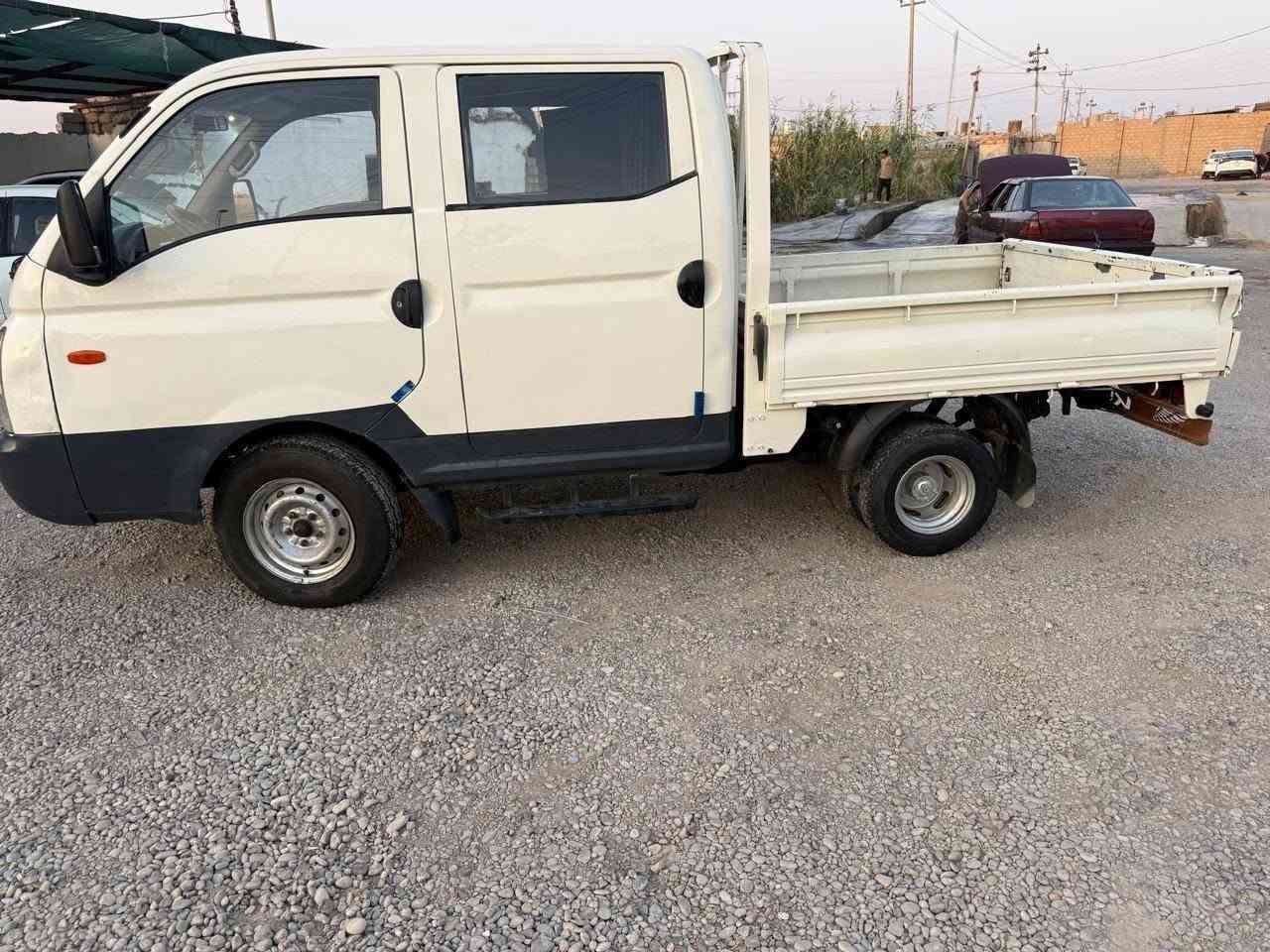 سيارة بورتر ٢٠٠٧ اداوت محرك ٣٠٠٠ مفتوح گير صدر تايرات كهربائيات تبريد للأستفسار *********** مكاني كركوك ناحية الزاب السعر ٤٢ وبيها مجال قليل
