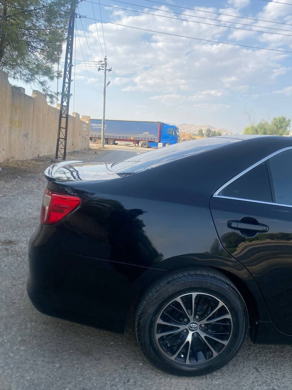 Camry2013xliji
بیلاد شەغال 

٣سویچ 

١پارچە بۆیاخ  

١پەڵە تەعدیل 

سعر١٢٥ 
*********** watsup
