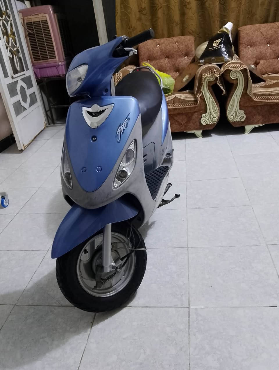 ماكس للبيع شهر ٦٥٠ مكان بابل ما بيها اي نقص  ***********
