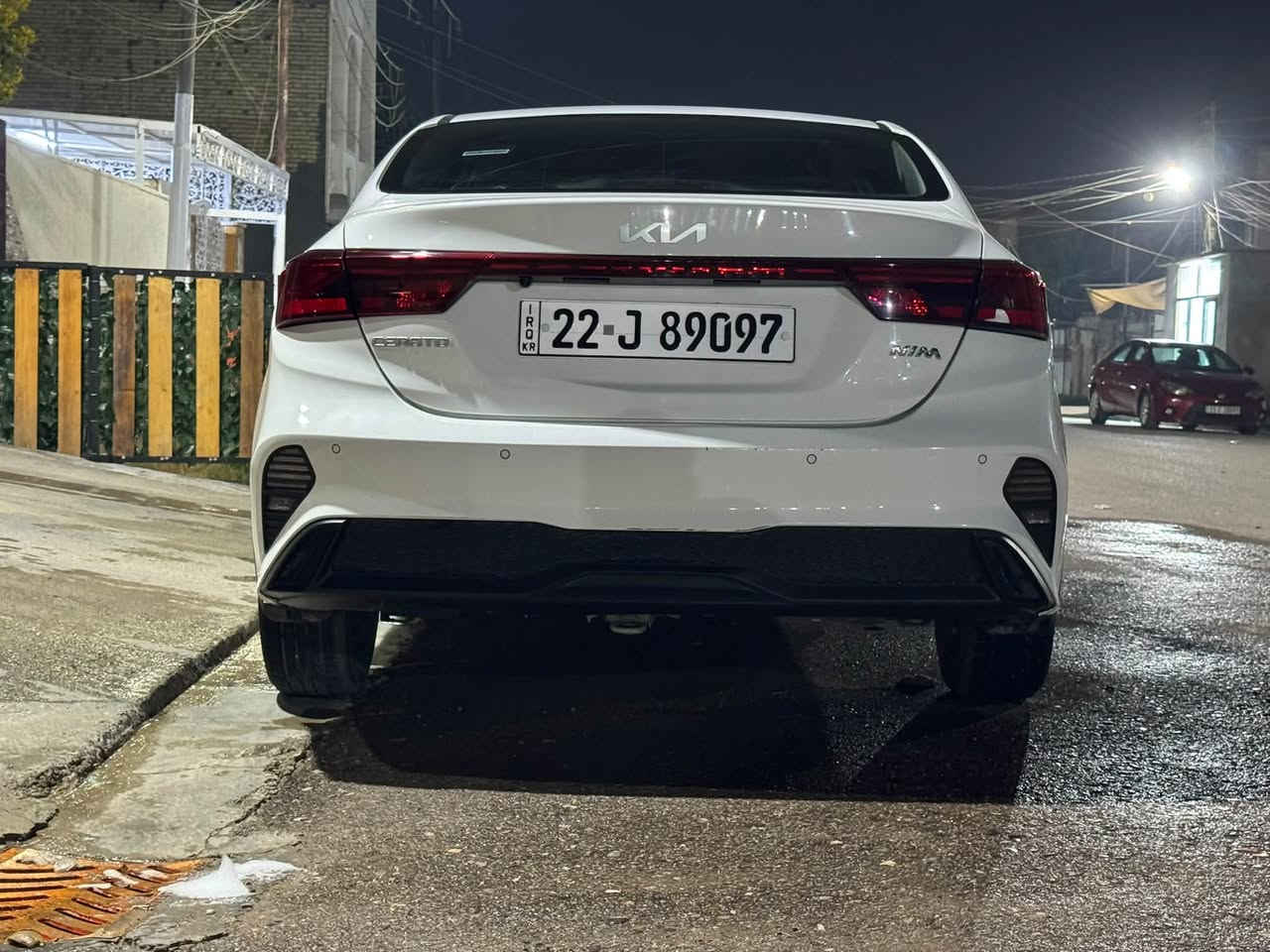 سلام عليكم سيراتو 2024 للبيع 
محرك 1600 مواصفات عادية 
الجاملغات بيهم بارد موضح بل صور و شنط بل باب 
السيارة ماشية 75 مكفولة كير و محرك ما مفتوح بيه برغي 
السعر 163 و بيها مجال بسيط 
***********
