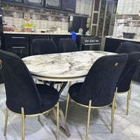 للبيع ميز طعام ست كراسي مايي اي ضرر العنوان بغداد حي الحسين 0776101725...