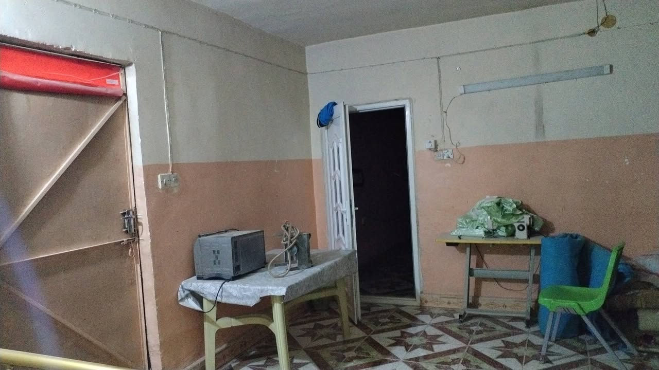 بيت بس ابيع عرصه ٢٥٤ متر حي العسكرية خلف مدرسة الرقيه اتصل ***********
