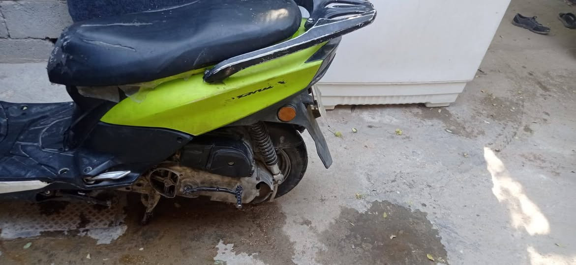 سلام عليكم دراجه للبيع طفت وماشتغلت بعد ماعرف سبب 150وبيها مجال واتساب
***********
