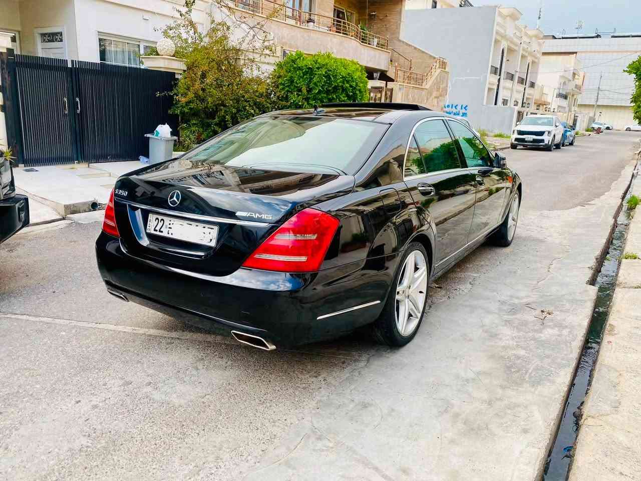 S Class   S350
‎سعر      $ 24000 
‎موبايل  ***********

‎مارسيدس موديل  2013محرك تنفس طبيعي   مكفول فول مواصفات باب خلفي لارج بانوراما داخلي بيجي كشنات جلد أربحة كشنات أمامي وخلفي كهربائي أربحة باب والصندوق الشفط والكهرباء بها كامره وحساسات أمامي وخلفي  بها ناضور ليلي والرادار  ماشي 150000 السيارة جديد دعامي للدعامي بشرط مابه اي النقص رقم والفحص والهزه والسنوية جديد حتئ 2031 السنوية بأسمي سعر   240موجود بأربيل
