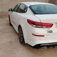 للبيع اوبتيما مديل 20 رقم بغداد بأسمي سنويه ل 2031 هزه جديده محرك 2400...