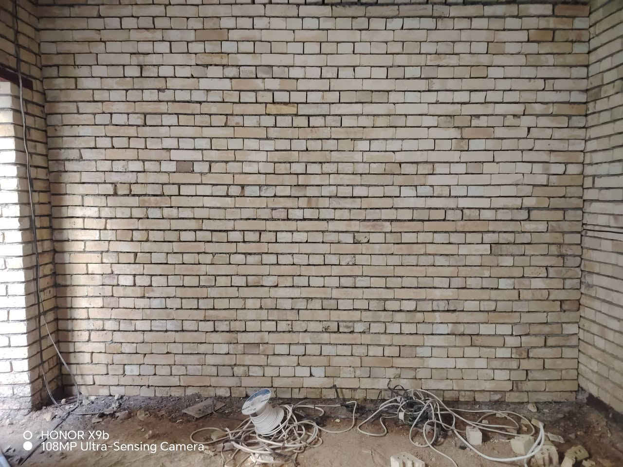 اخلفت بناء متفرغ حالين شغل داخل كربلاء فقط شغال درجه وله وشراف مهندس ومصداقيه بل عمل وسعارنه مناسبه *********** تصل وبيك خير وتدل
