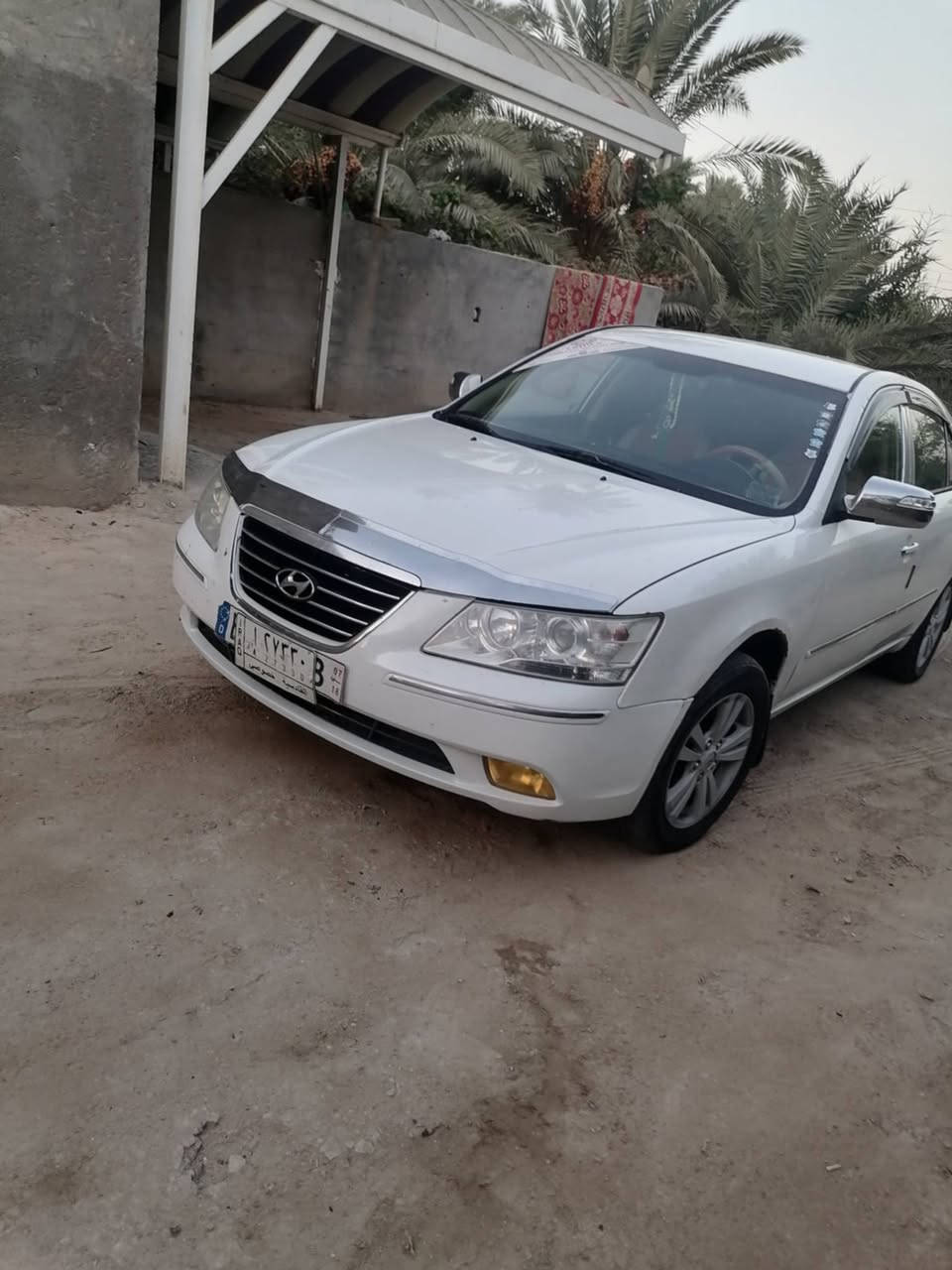 سلام عليكم سوناتا خليجي   مديل 2010  
للبيع  سياره جاهزه من كلشي
محرك نضيف
حداديه جديده
تبريد فول
تخم تاير 
سياره نضيفه 
مكان ديوانيه غماس 
السعر 120 وبي مجال 
      ***********
