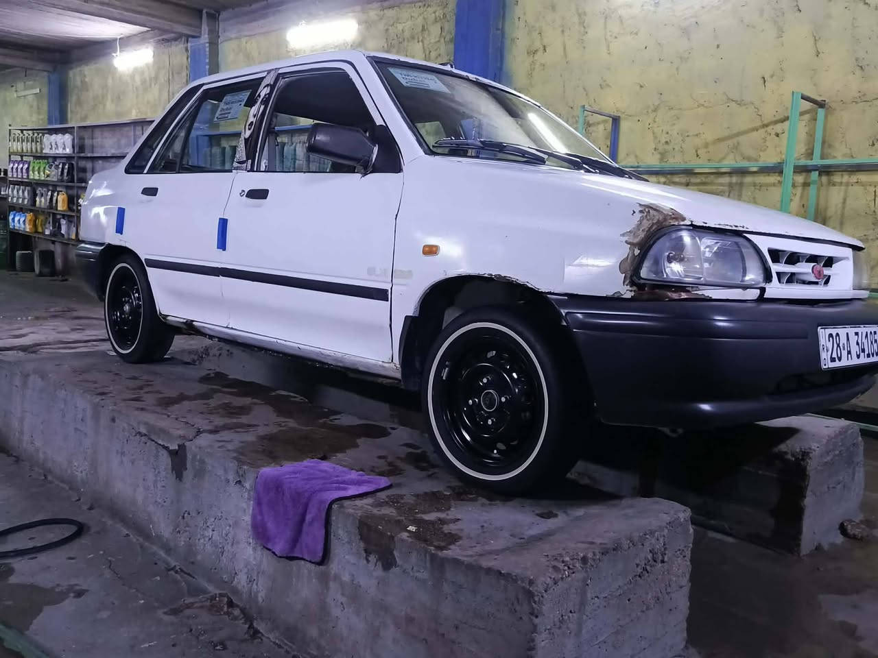 سلام عليكم سياره للبيع موديل 2009 اباسمي مداور مباشر محرك وكير تخم تلير حداديه جدد استوني مسويهن مصيوغه جماليه سعره 20 بسهه مجال اشراي***********مكاني نجف
