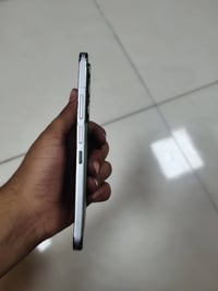 انفنكس هوت 60 برو • ٢٥٦/١٦ • نقص شاشة